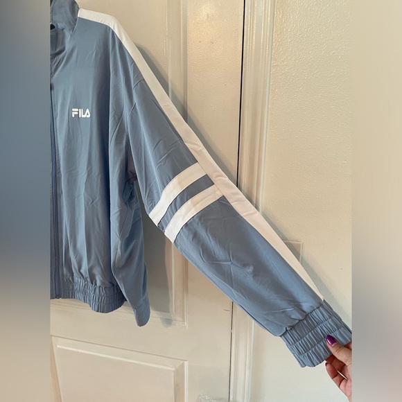 🩵Fila Windbreaker jacket. Size 2x. NWOT. Bought but never wore. 🩵 - Picture 7 of 8